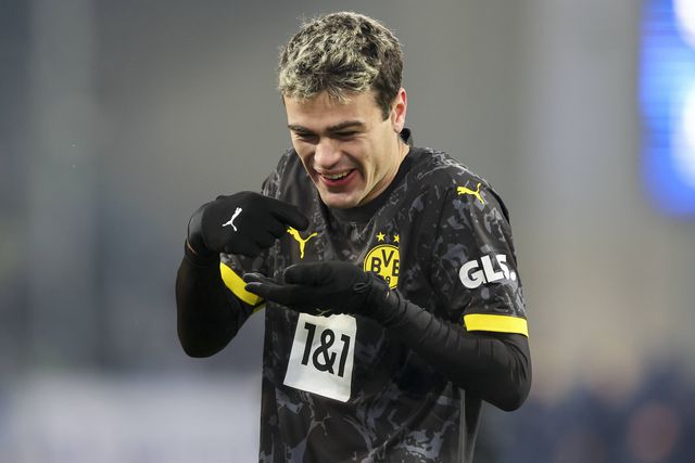 Mercado: NES procura reforçar-se com jogador do Dortmund