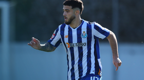 FC Porto: contrato de Ángel Alarcón automaticamente renovado