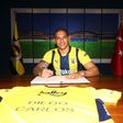 Diego Carlos assinou contrato com o Fenerbahçe
