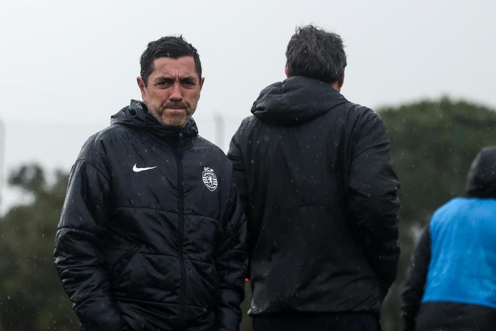Micael Sequeira renovou contrato e vai continuar a orientar as leoas - Foto: Sporting CP