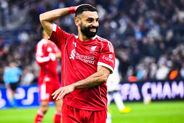 Mohamed Salah foi titular pelo Liverpool em Marselha