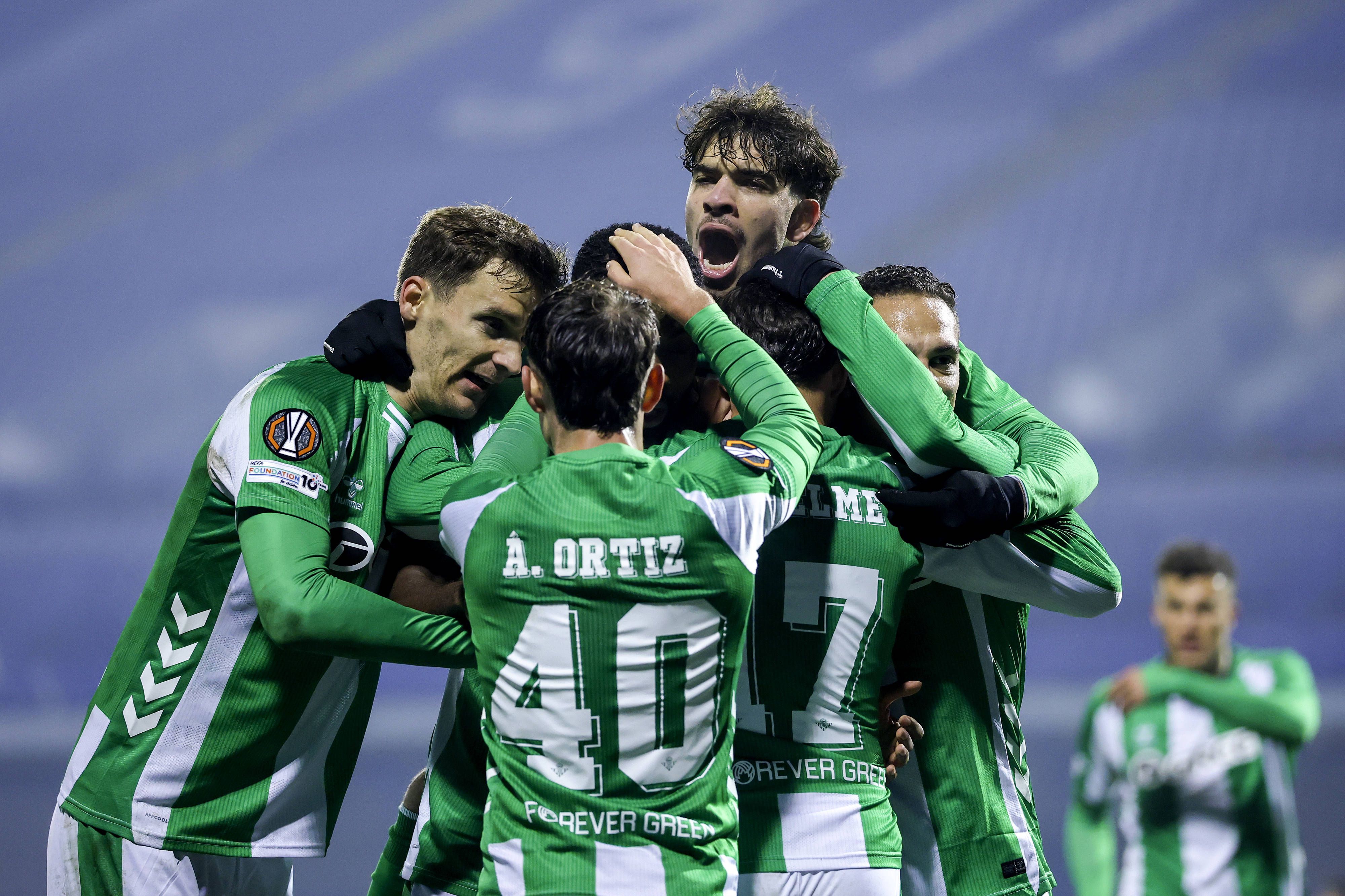 Betis está entre as equipas que ainda podem garantir a qualificação direta para os oitavos da Liga Europa e que, caso falhem o acesso direto, têm presença garantida no play-off da fase a eliminar - Foto: IMAGO