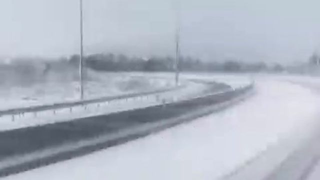 A impressionante viagem do Lusitânia de Lourosa a Chaves pela neve (vídeo)