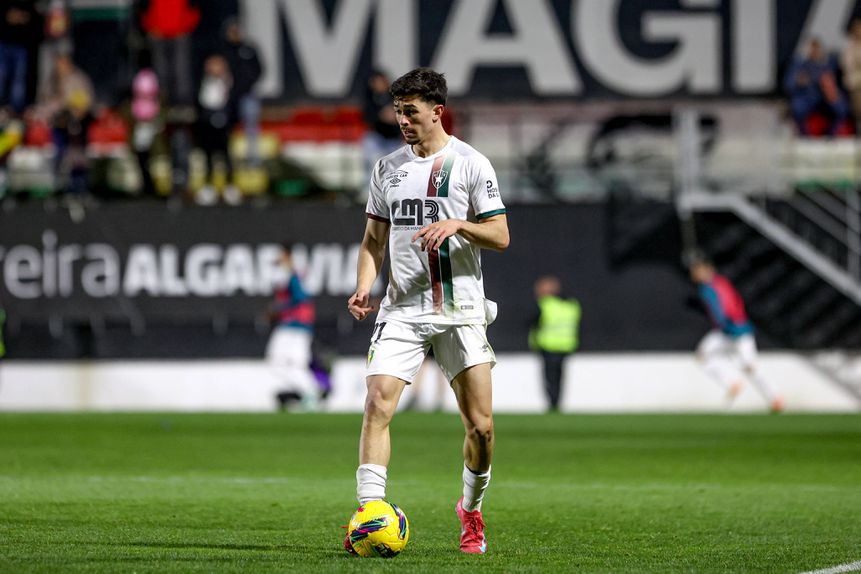 Depois de já ter passado pelo futebol inglês, Montóia vai agora viver uma experiência na Polónia