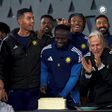Festa entre Mané, Ronaldo e Jorge Jesus (Foto: Al Nassr)