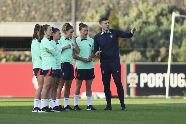 Tatiana passa testemunho: «Temos o papel de integrar as novas jogadoras»