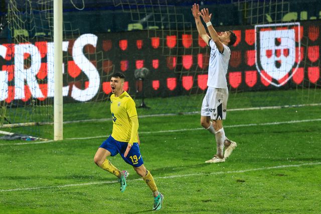 Destaques do Arouca: David Simão escreveu a dourado com caneta de Rafa Mújica