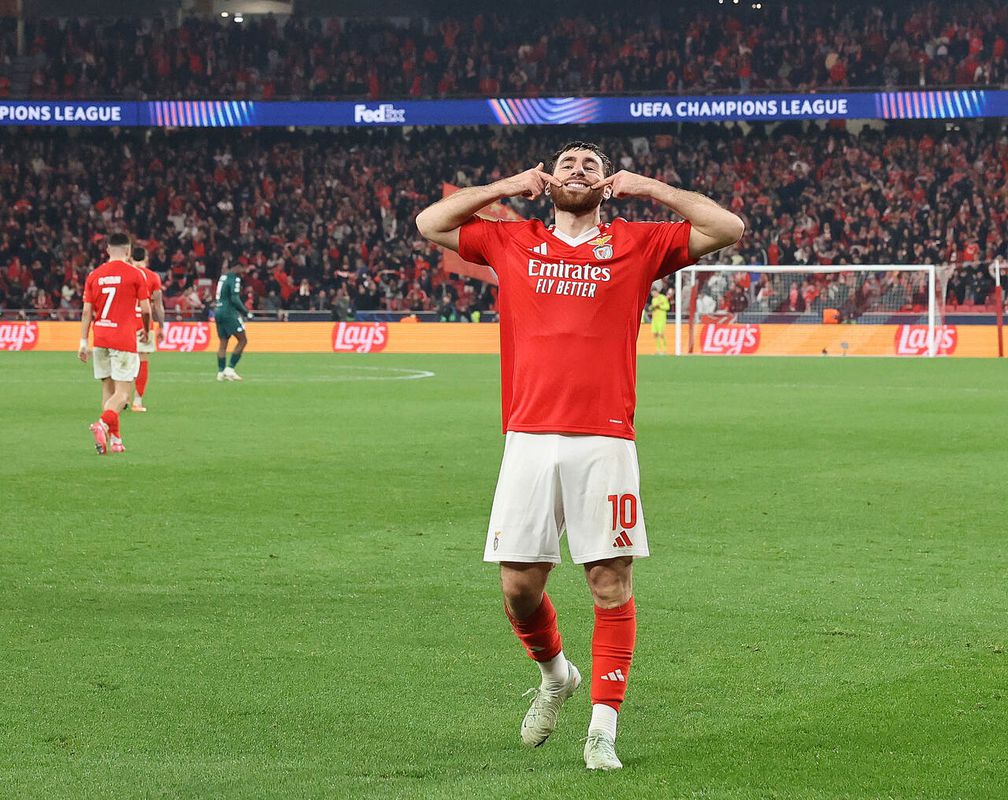 Liga revela equipa ideal dos adeptos (e deixa médio do Benfica satisfeito)