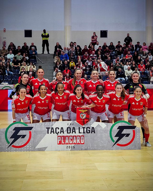 Benfica derrota campeãs em título e conquista Taça da Liga nos penáltis