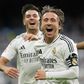 Luka Modric a celebrar mais um golo pelo Real Madrid, à frente de Brahim Díaz