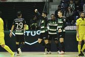 Jogadores do Sporting a celebrarem o golo de Tomás Paçó