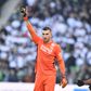 Anthony Lopes a apontar para o céu