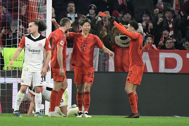 14 anos depois, um japonês volta a marcar pelo Bayern (vídeo)