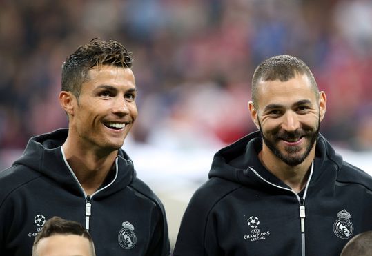 Benzema: «Ronaldo pensa que é o melhor da história, mas para mim...»