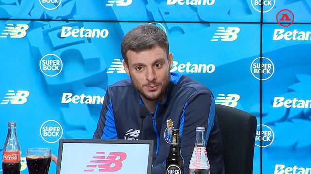 «Jogadores não precisam de competições para estar motivados, camisola do FC Porto é privilégio»