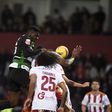 Ainda o Aves-Sporting: FC Porto questiona eficácia do VAR com exemplo inglês 