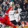 Kovacevic 'aos papéis' na derrota do Légia (foto: IMAGO)