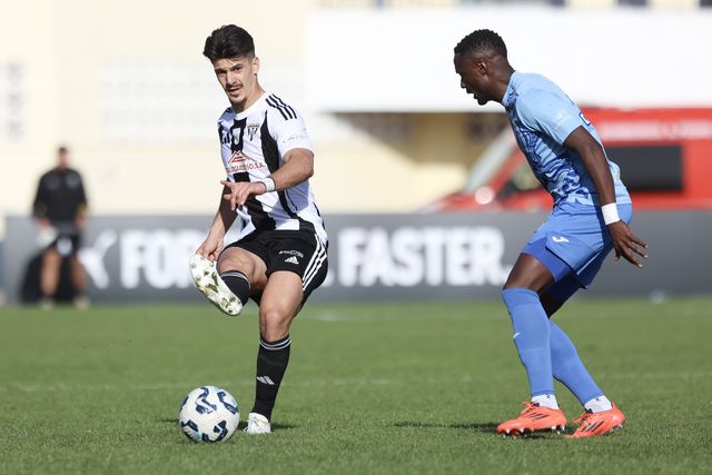 1.º Dezembro junta-se ao grupo de líderes da fase de subida da Liga 3