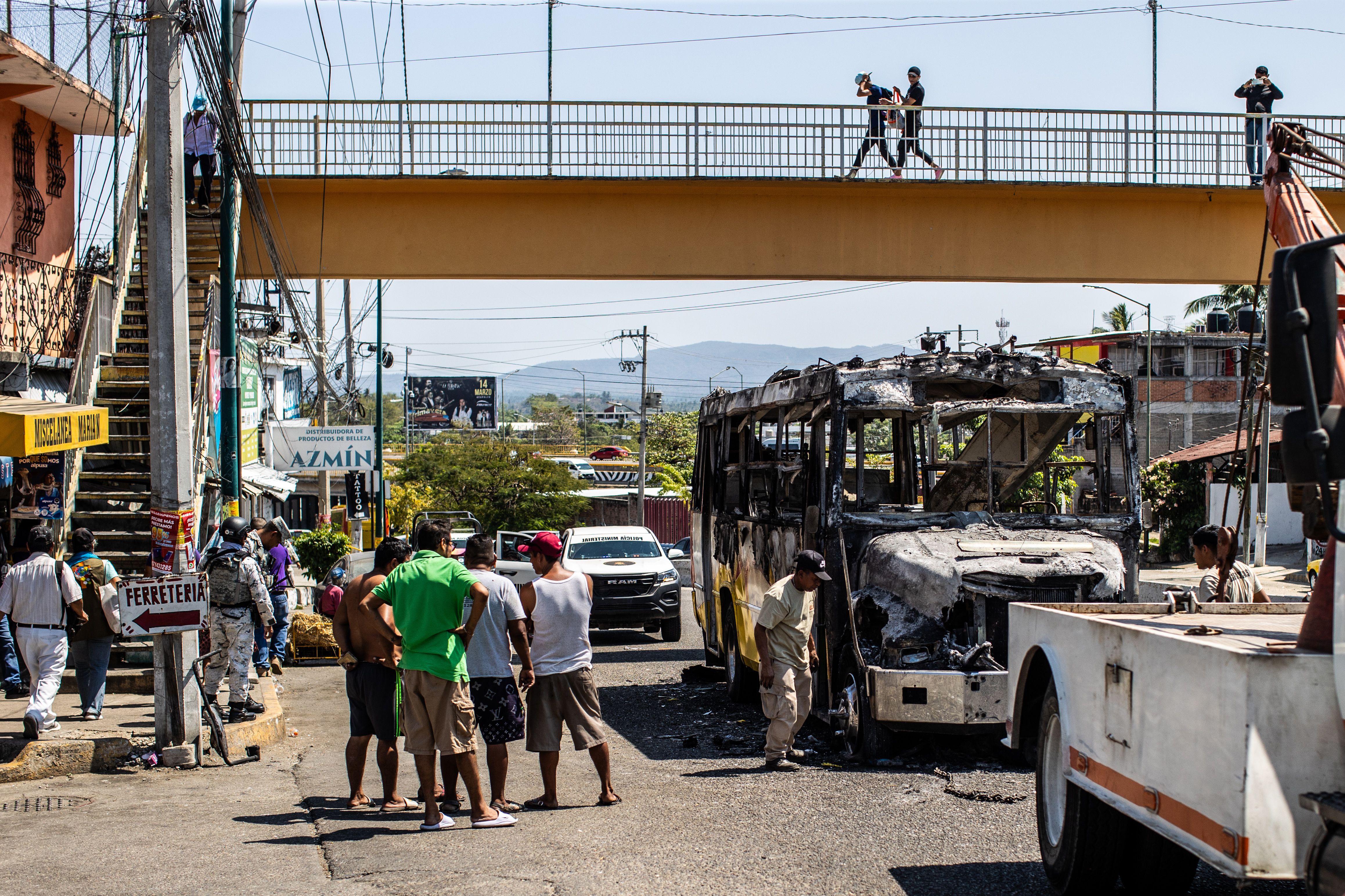 Violência e destruição por todo o México após morte de El Mencho, líder do Cartel de Jalisco - Foto: EPA