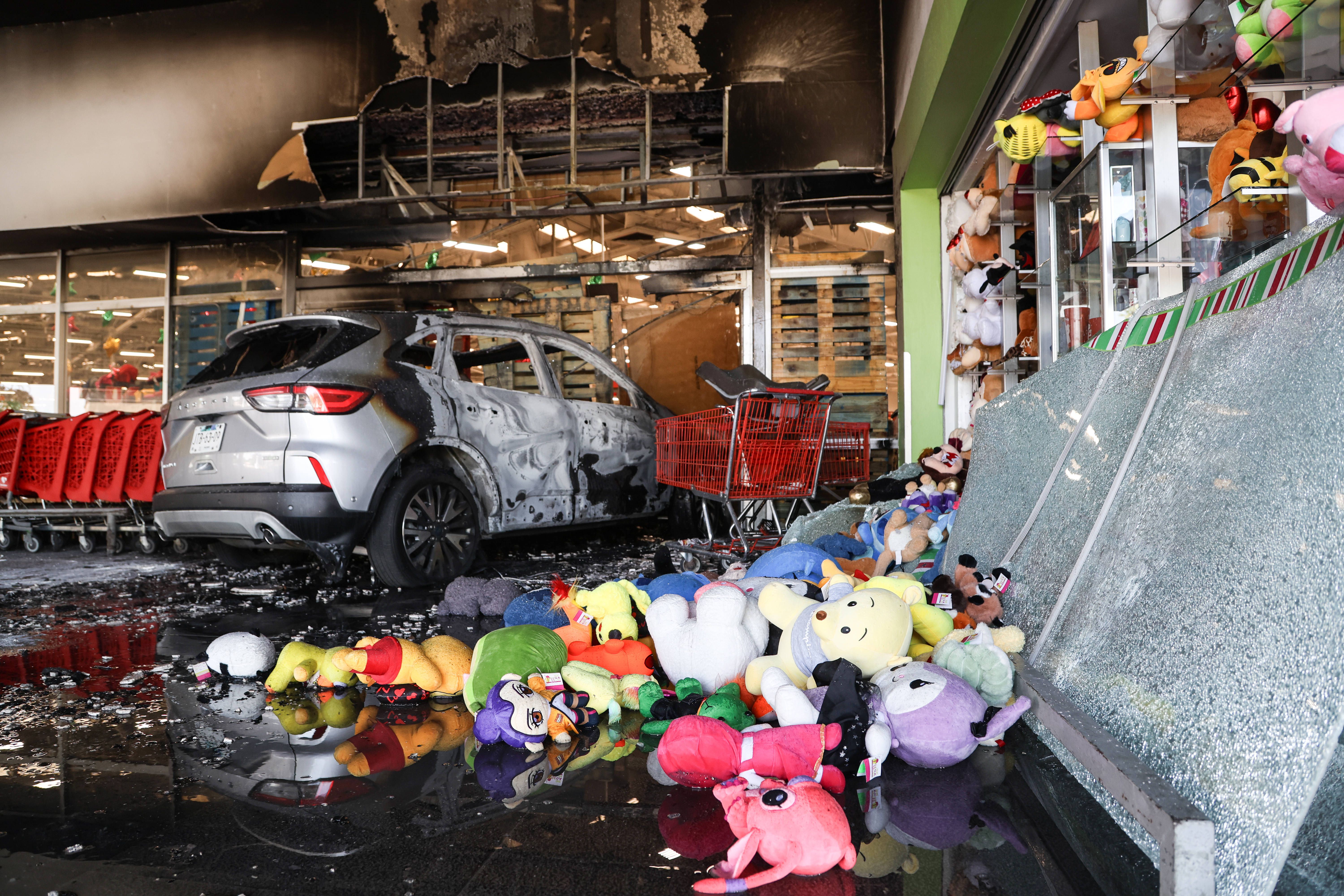 Violência e destruição por todo o México após morte de El Mencho, líder do Cartel de Jalisco - Foto: IMAGO