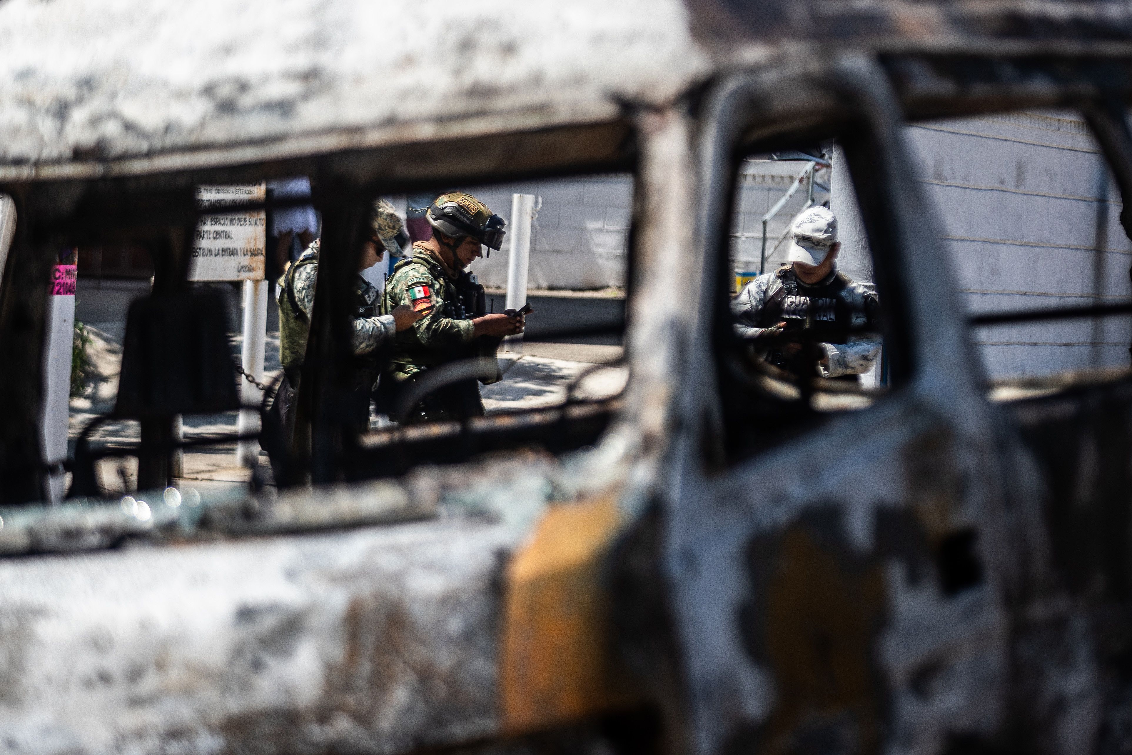 Violência e destruição por todo o México após morte de El Mencho, líder do Cartel de Jalisco - Foto: EPA