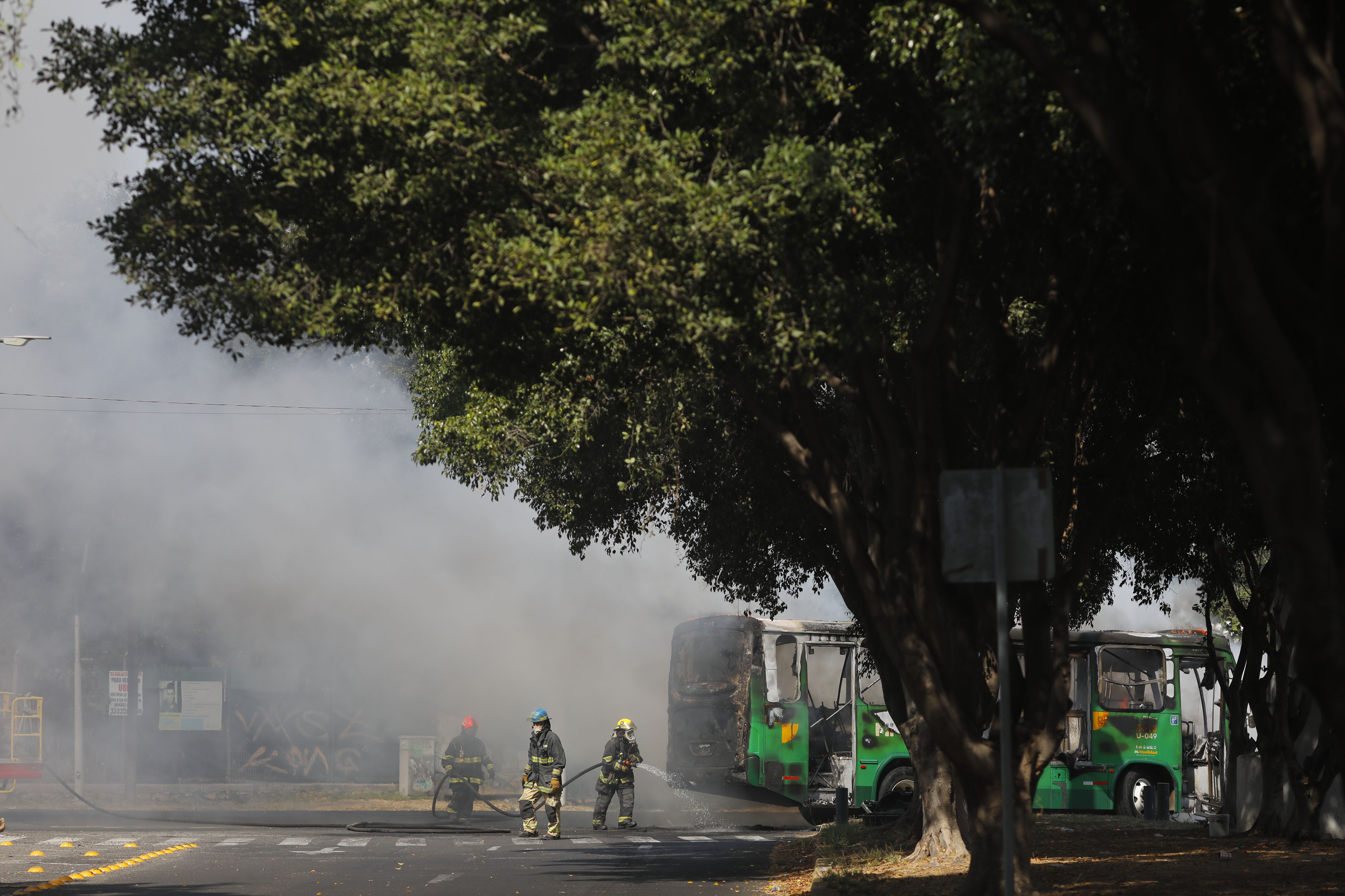 Violência e destruição por todo o México após morte de El Mencho, líder do Cartel de Jalisco - Foto: EPA