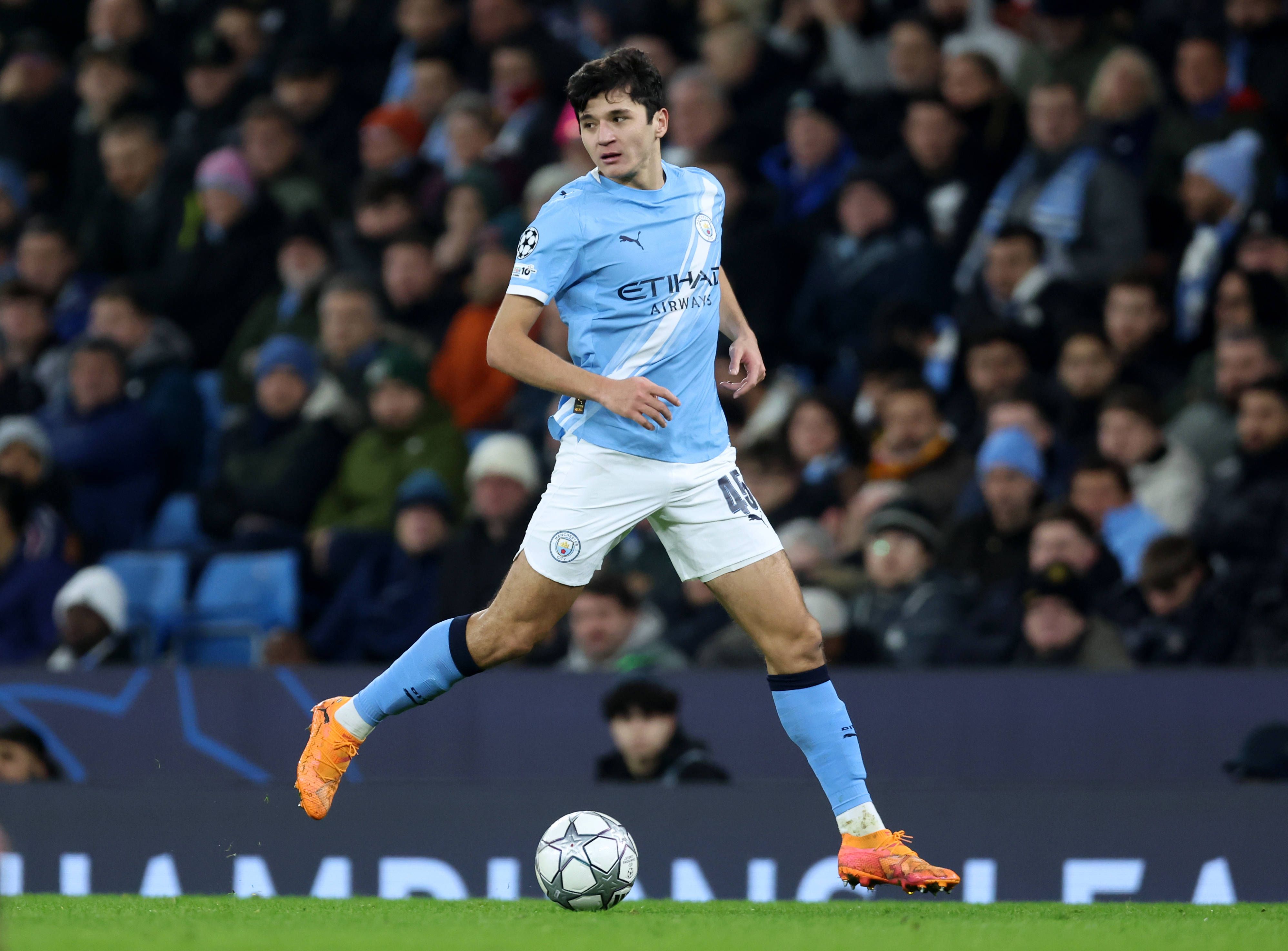 Abdukodir Khusanov (Man. City) - 35,8 km/h