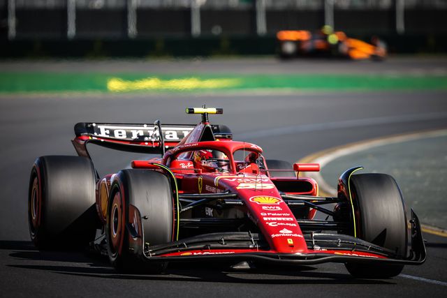 Ferrari 'impressionada' com quase 'pole' de Carlos Sainz após apendicite