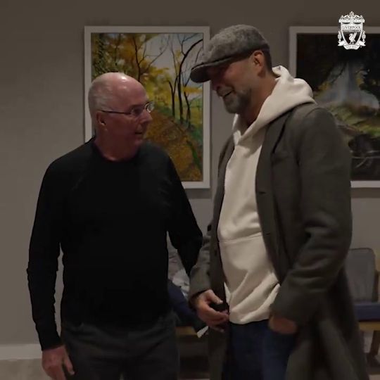 O encontro de Eriksson e Klopp e a troca de elogios