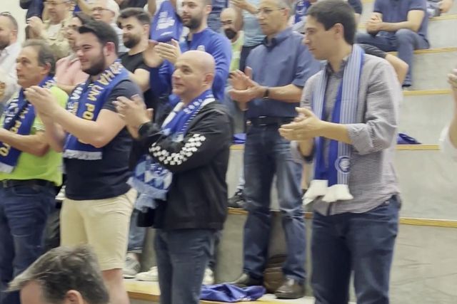 Villas-Boas recebido assim em Arouca