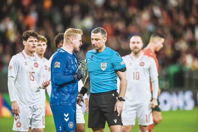 A análise de Duarte Gomes à arbitragem do Portugal-Dinamarca