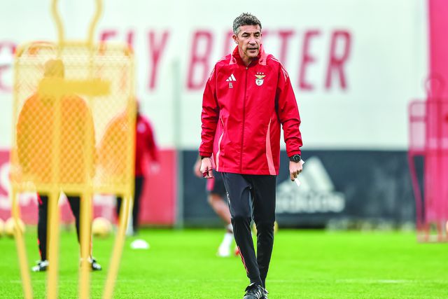 Bruno Lage inicia preparação para o jogo que pode colar o Benfica na liderança do campeonato