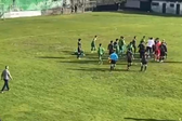 Agressão ao árbitro Ricardo Ferreira no Caçadores das Taipas-Arões, da Divisão de Honra da AF Braga