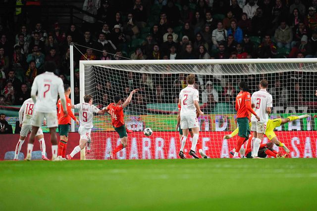 Ninguém vai ao segundo poste e Dinamarca empata em Alvalade (vídeo)