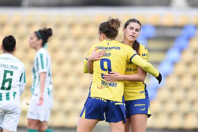 Valadares segue em frente na Taça (FPF)