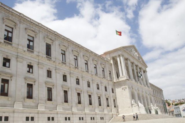 O Desporto e as eleições de 18 de maio