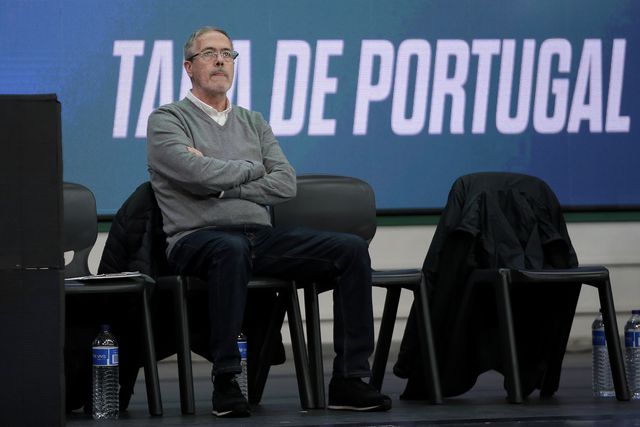 Luís Magalhães lamenta desaire com o FC Porto (MANUEL FERNANDO ARAUJO)