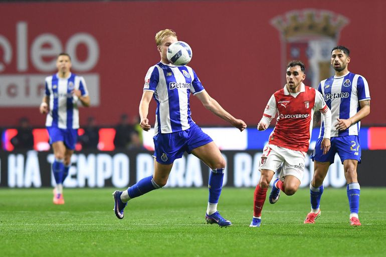 Froholdt no decisivo Dinamarca-Macedónia do Norte (26/03), em Copenhaga, no play-off para o Mundial. Se os nórdicos venceram defrontarão o vencedor da eliminatória entre Chéquia e República da Irlanda