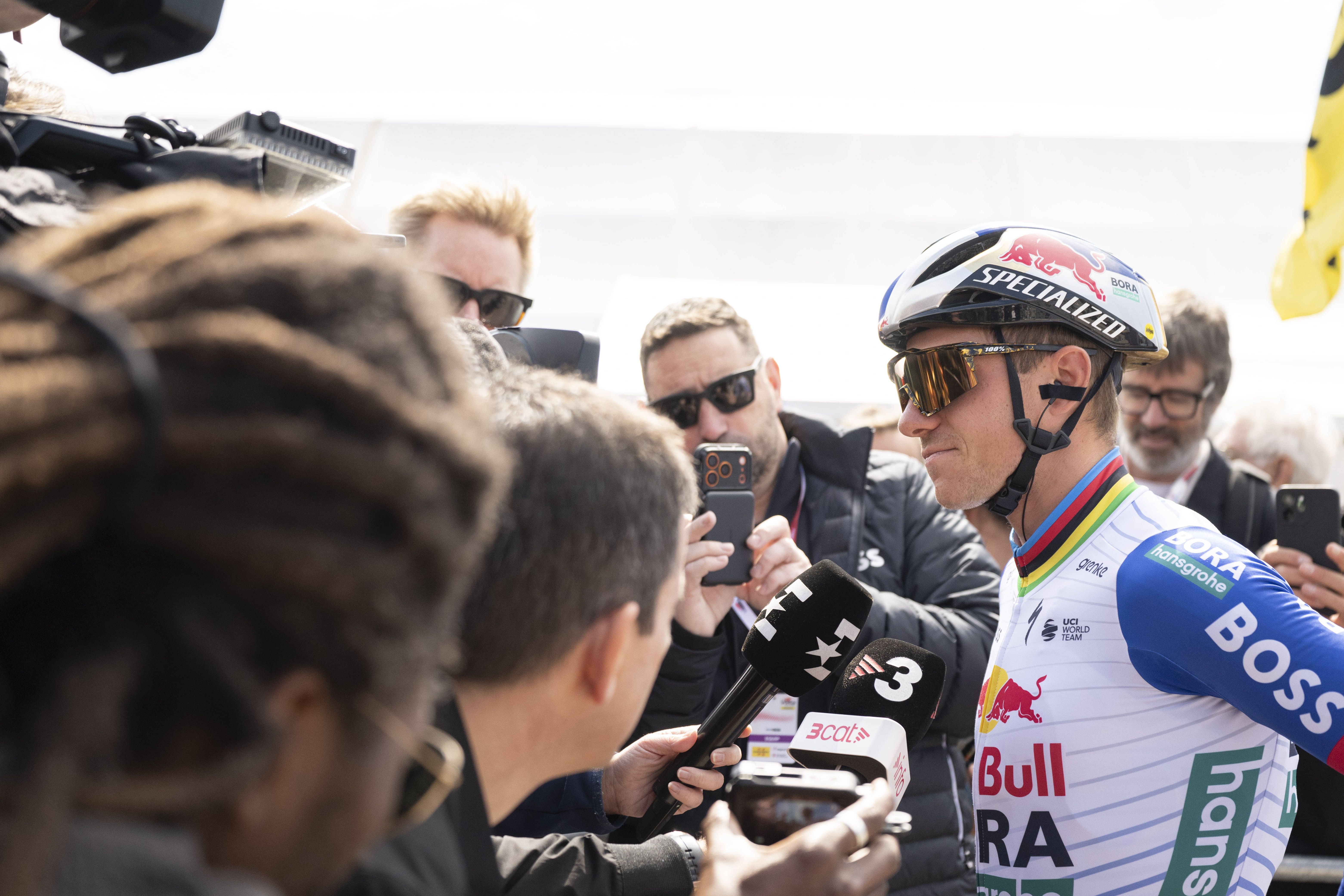 Remco Evenepoel  já está na Catalunha a contar a sua aventura para chegar. IMAGO