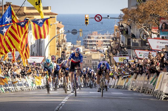Volta à Catalunha: Godon rouba primeiro doce a Evenepoel