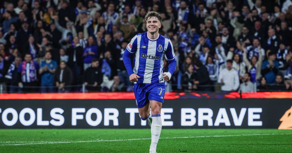 Lewandowski rendido a Pietuszewski: «Tem sido muito bem-sucedido no FC Porto»