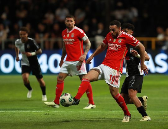 Benfica: Kokçu baralha as contas