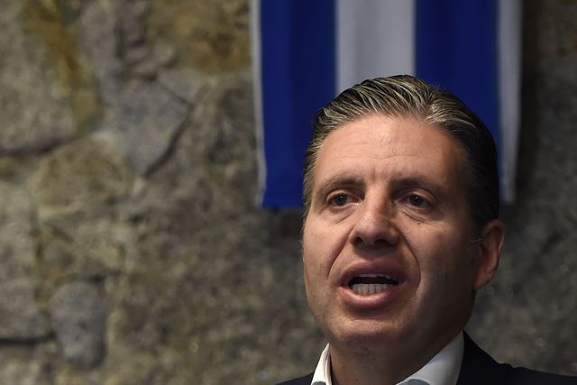 Pereira da Costa: «Negócio com a Ithaka? Rescindir acarreta custos»