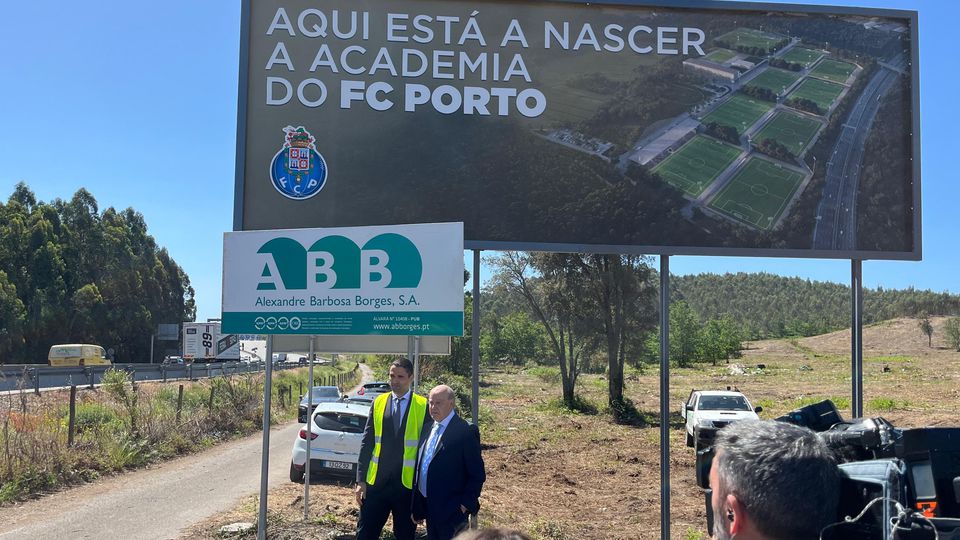 Academia do FC Porto: segue-se a escritura