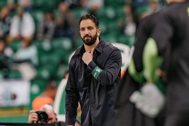 Rúben Amorim põe futuro em pausa e reavalia opções no Sporting
