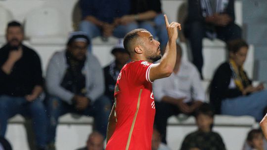 «Pavlidis? Benfica enganou-se a escolher o avançado desta época»