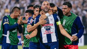 Aos 41 anos, ex-Sporting decide jogo da Libertadores aos 90+5' (vídeo)