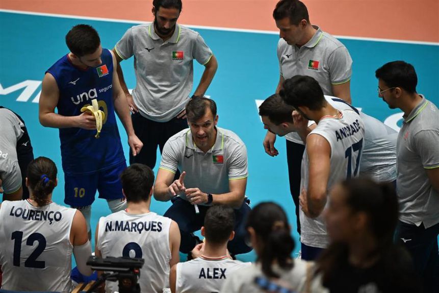 João José mantém núcleo duro na Seleção (FPV)