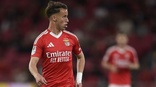 «Andava enganado no irmão do Félix, só hoje percebi que é este!»