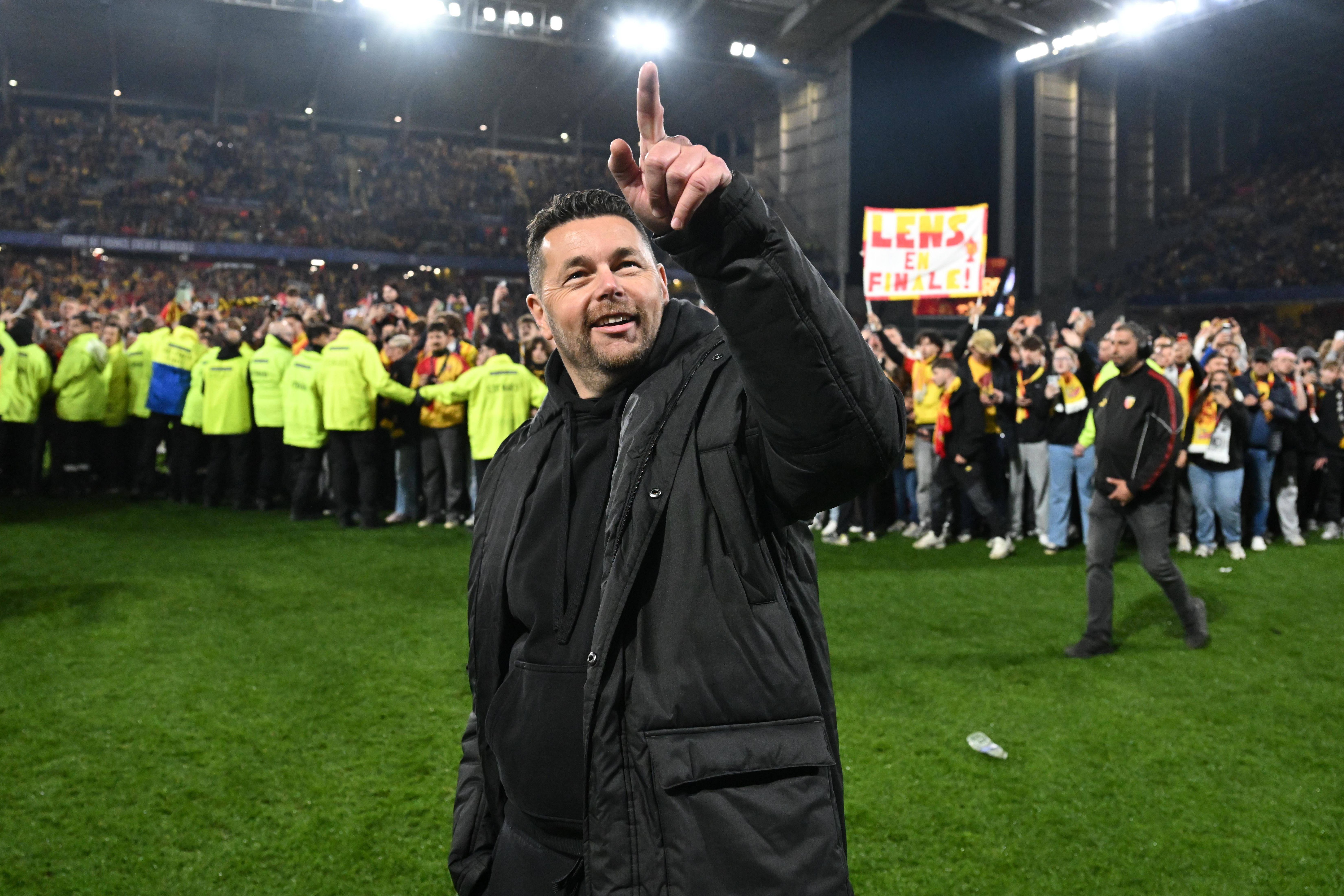 Pierre Sage, treinador do Lens